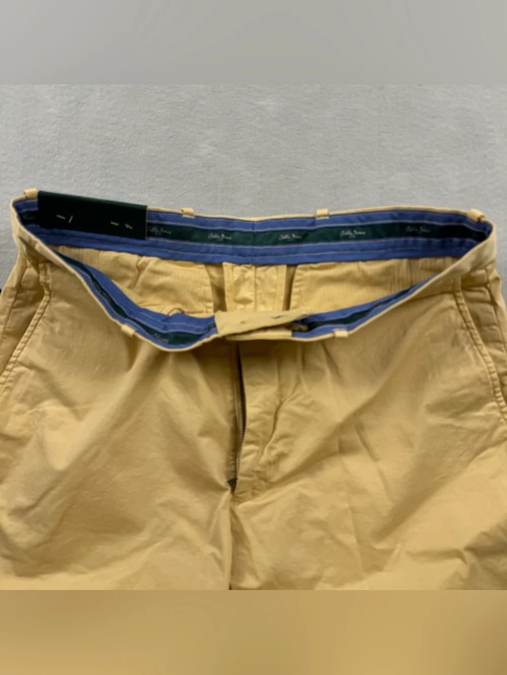 Bobby Jones Players NWT Mens Chino Golf Shorts Size 32 Yellow Straw Flat Front